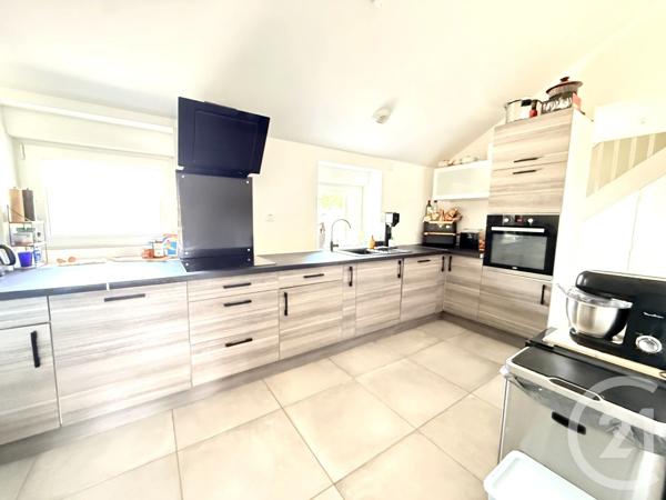 Maison à vendre  7 pièces - 180 m 2   TREILLIERES  - 44