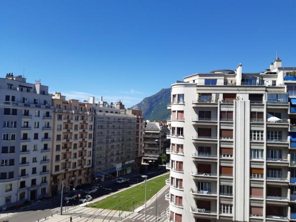 Appartement · Location Grenoble (38100) 3 pièces · 64m²
