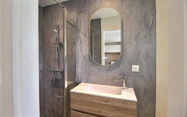 Appartement à louer    3 pièces •  Saint-Louis