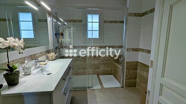 Maison 4 pièces - 122 m² Exclusivité efficity