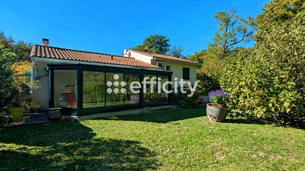 Maison 4 pièces - 122 m² Exclusivité efficity