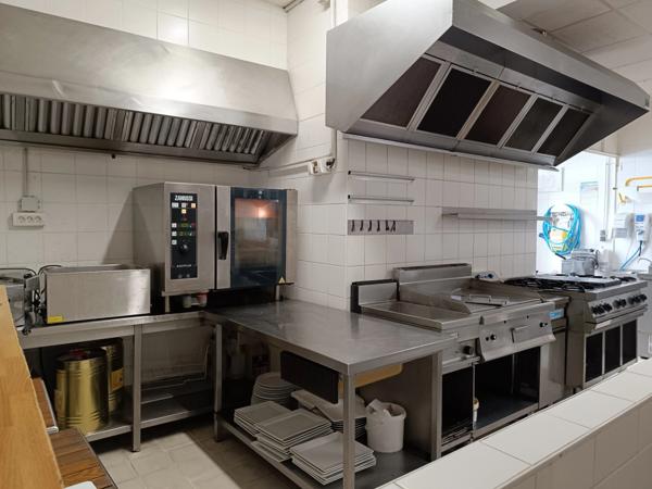 EXCLUSIVITE - A vendre AVIGNON Brasserie Bar Restaurant - CA 325 K€ fermée Week-end et jours fériés