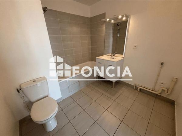 Location Appartement 2 pièces 44.78 m² - RESIDENCE CASTEL ST CYR St Cyr Sur Loire 37540