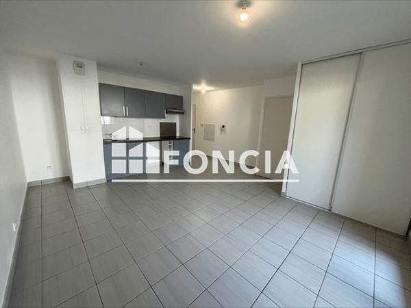 Location Appartement 2 pièces 44.78 m² - RESIDENCE CASTEL ST CYR St Cyr Sur Loire 37540