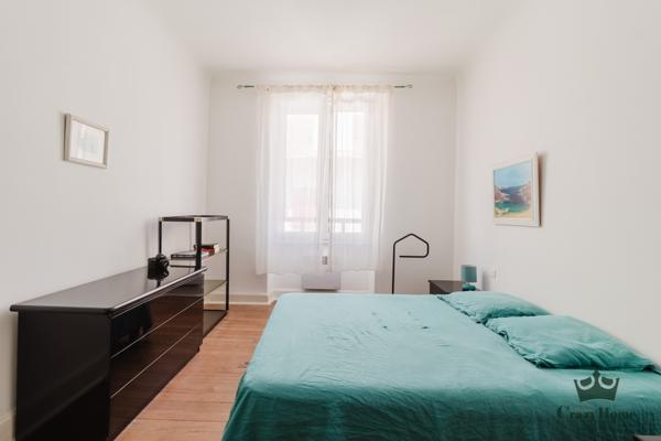 Maison 7 pièce(s) 5 chambre(s) 198 m²