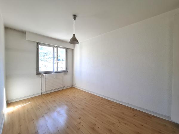 Appartement de Type 4 en hyper centre-ville