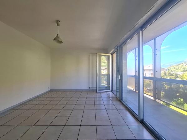 Appartement de Type 4 en hyper centre-ville