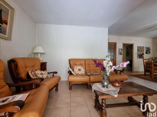 Maison 4 pièces de 154 m² à Avène (34260)