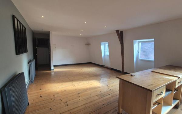 Appartement à vendre    3 pièces • 89,66 m2 Orthez