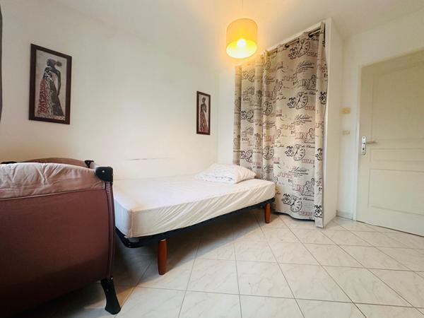 Maison Les Montils 5 pièce(s).