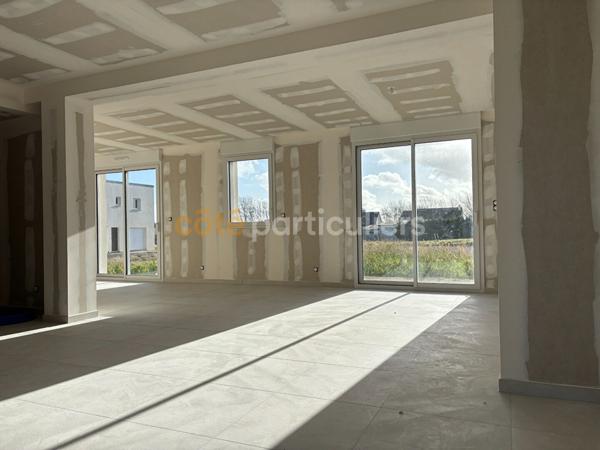 Vente Maison122,7 m² - 5 Pièces - AGON COUTAINVILLE (50230)