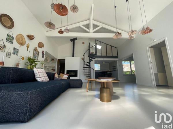 Maison à vendre 6 pièces 200 m² Carignan-de-Bordeaux