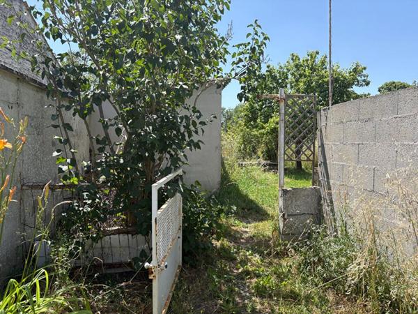 Maison Prahecq 3 pièce(s) 594 m2