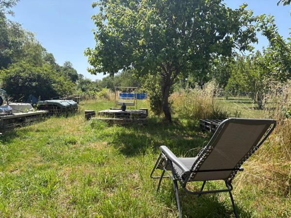 Maison Prahecq 3 pièce(s) 594 m2