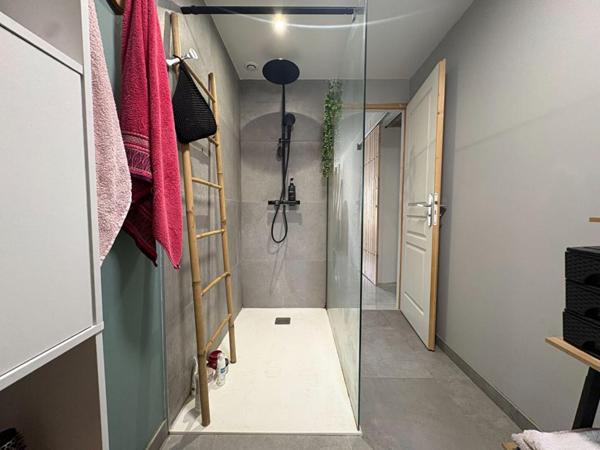 Maison Prahecq 3 pièce(s) 594 m2
