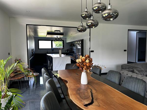 Mirecourt - Maison contemporaine 214 m² ? 4 chambres ? Garage triple ? 2021 ? DPE B ? PAC au sol