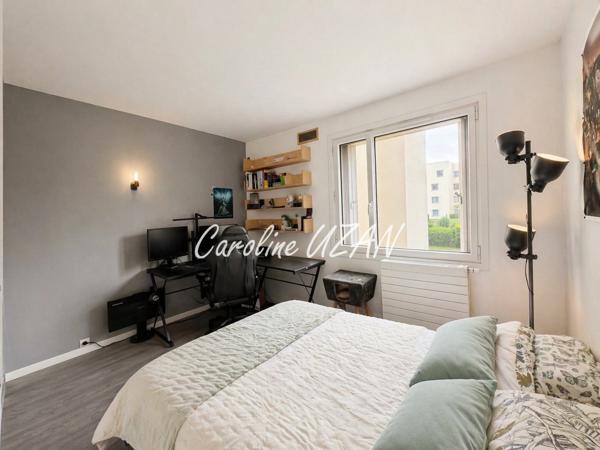 78 MONTIGNY-LE-BRETONNEUX – Secteur Le Pas du Lac - 3 PIÈCES de 74,45 M² AVEC BALCON, 2 chambres; parking et vue sur jardin