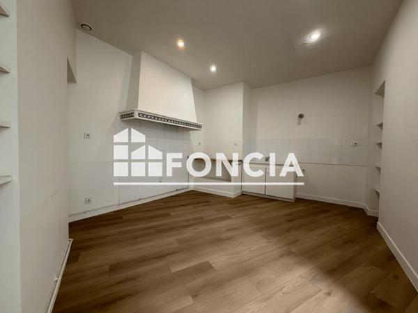 Location Appartement 5 pièces 159.25 m² - 45 COURS GEORGES CLEMENCEAU Bordeaux 33000