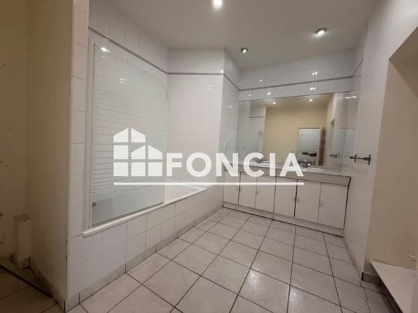 Location Appartement 5 pièces 159.25 m² - 45 COURS GEORGES CLEMENCEAU Bordeaux 33000