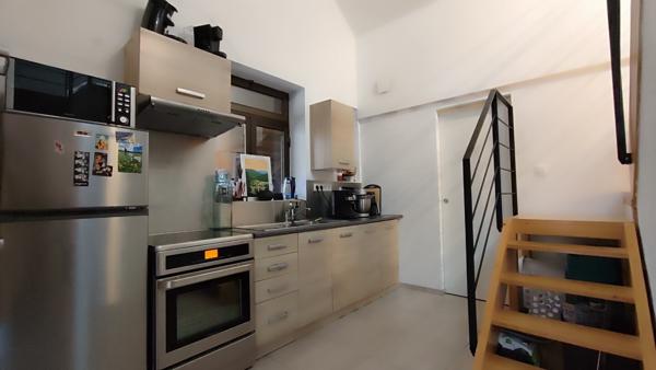 Immeuble d' environ 254 m2 à Wisches (67130)