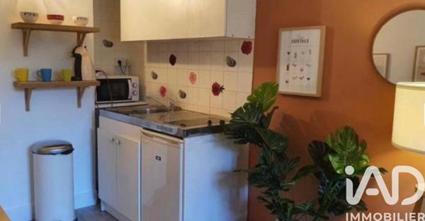 Location appartement 1 pièce 20 m² Marseille 1