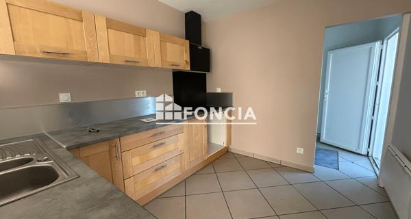 À vendre Maison 5 pièces 108 m² - Châteaubernard 16100