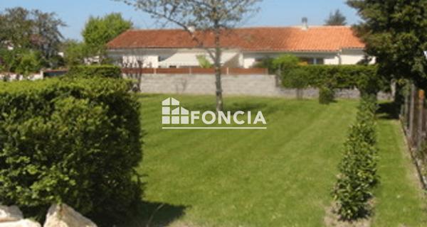 À vendre Maison 5 pièces 108 m² - Châteaubernard 16100