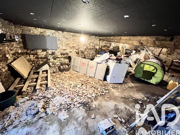 Maison à vendre 5 pièces 179 m² Sommières-du-Clain