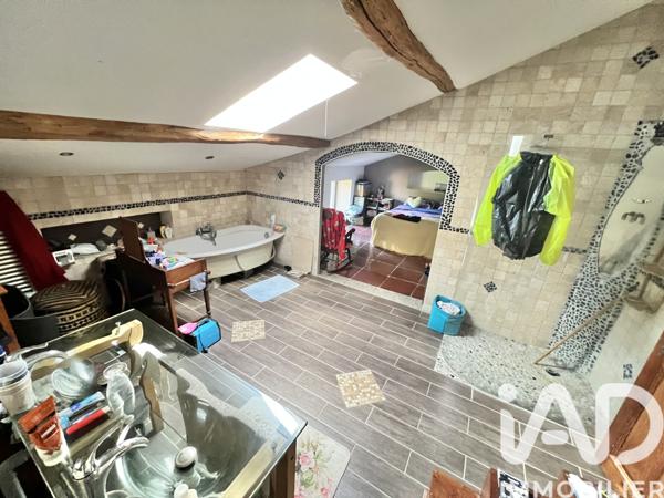Maison à vendre 5 pièces 179 m² Sommières-du-Clain