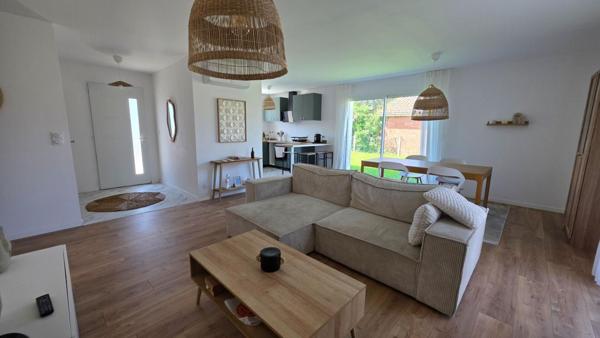 Maison 4 pièces de 86 m2 en seconde ligne SOULAC SUR MER