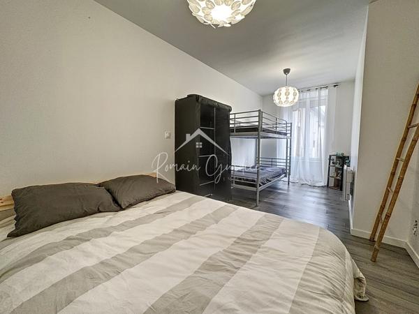 Millau (12100) APPARTEMENT T4 BIS NEUF DE 108 M² EN CENTRE VILLE DE MILLAU