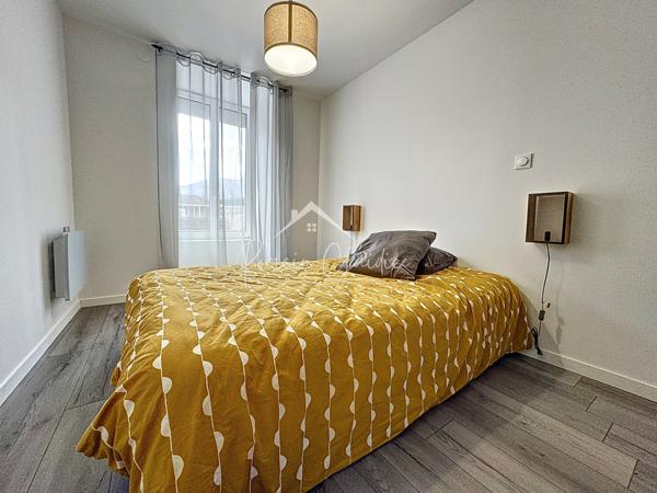 Millau (12100) APPARTEMENT T4 BIS NEUF DE 108 M² EN CENTRE VILLE DE MILLAU