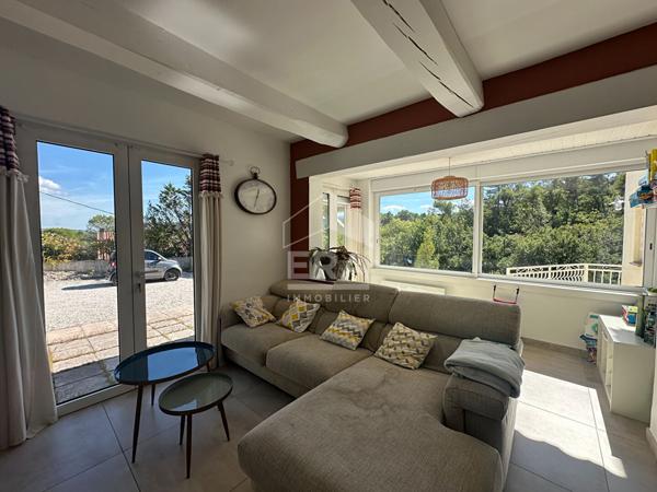 A VENDRE 83170 TOURVES  MAISON  TYPE 5 DE 147 M² SUR 2300 M² DE JARDIN PISCINE DOUBLE GARAGE ET STUDIO INDEPENDANT