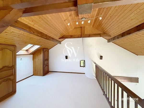 Maison de Famille à vendre 7 pièces - 200 m2 hab. (245 utiles) - 2000m2 terrain prox. Lac - proche de ANNECY (74)