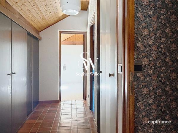 Maison de Famille à vendre 7 pièces - 200 m2 hab. (245 utiles) - 2000m2 terrain prox. Lac - proche de ANNECY (74)