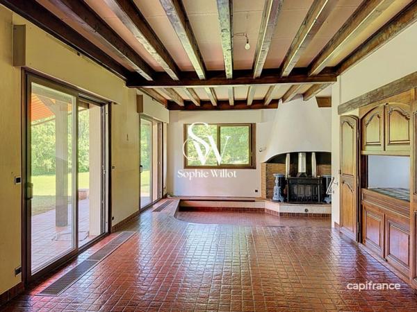 Maison de Famille à vendre 7 pièces - 200 m2 hab. (245 utiles) - 2000m2 terrain prox. Lac - proche de ANNECY (74)