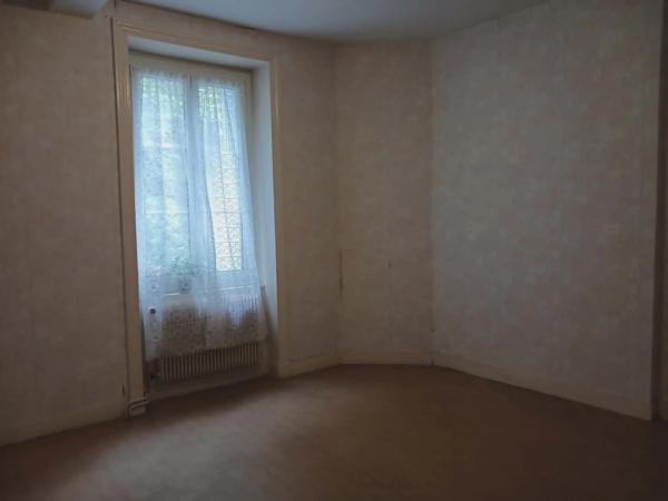 Maison à vendre 6 pièces THIERS (63)