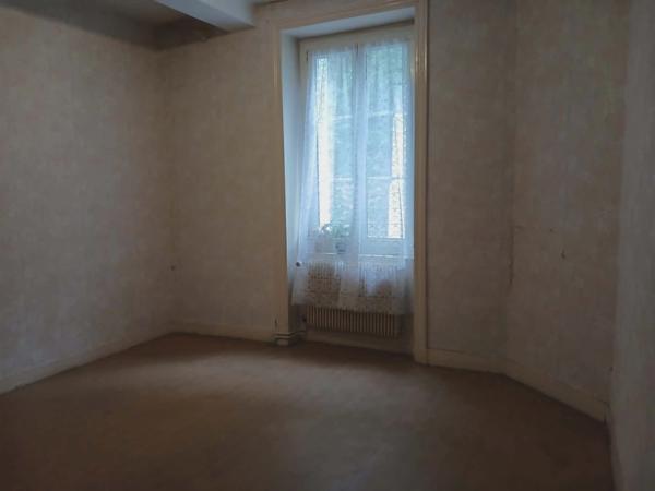 Maison à vendre 6 pièces THIERS (63)