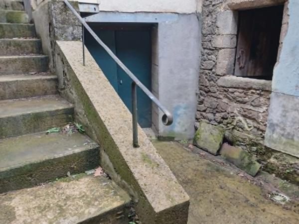 Maison à vendre 6 pièces THIERS (63)