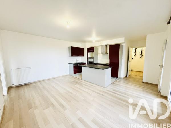 Location appartement 3 pièces 61 m² Massy