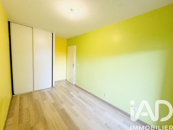 Location appartement 3 pièces 61 m² Massy
