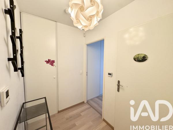 Location appartement 3 pièces 61 m² Massy