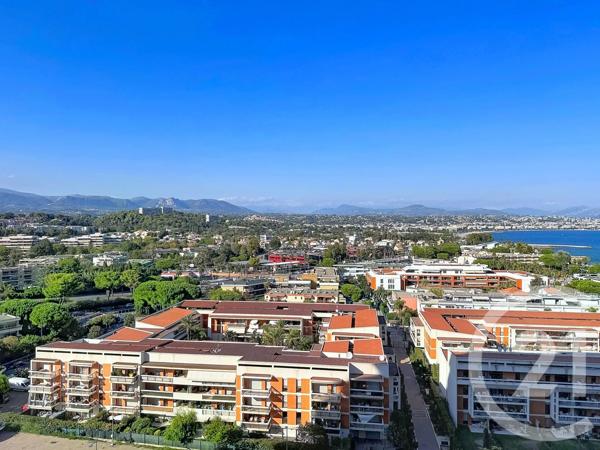 Appartement T3 à vendre  3 pièces - 60 m 2   VILLENEUVE LOUBET  - 06
