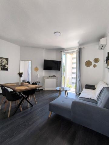 APPARTEMENT MEUBLE QUARTIER VIEUX CANNET 50.05 m² - LE CANNET