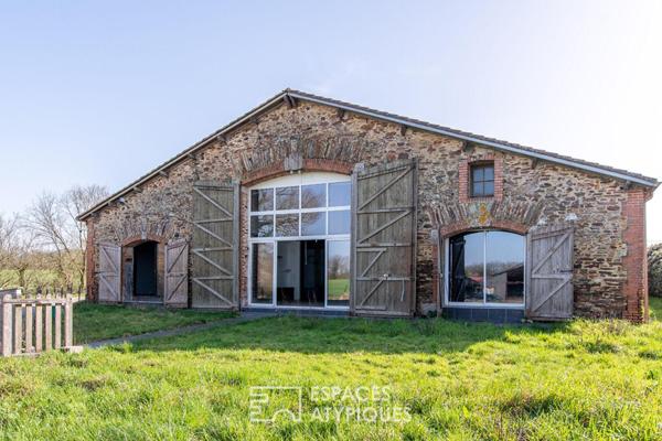 Authentique grange de caractère à réinventer