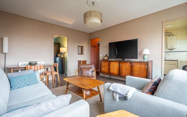 Appartement à vendre    3 pièces • 50,24 m2 Maisons-Alfort