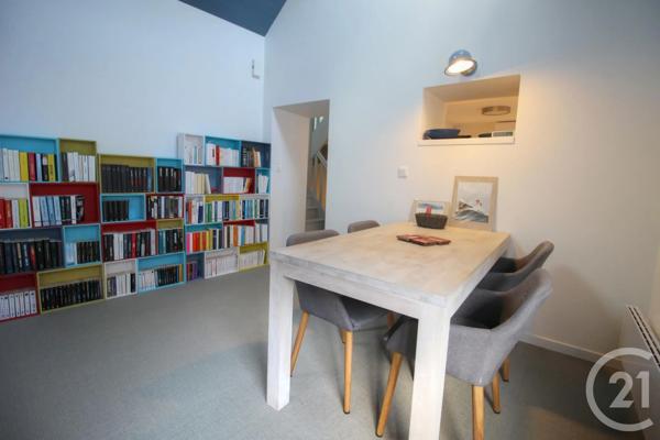 Appartement F5 à vendre  5 pièces - 76,72 m 2   QUIBERON  - 56