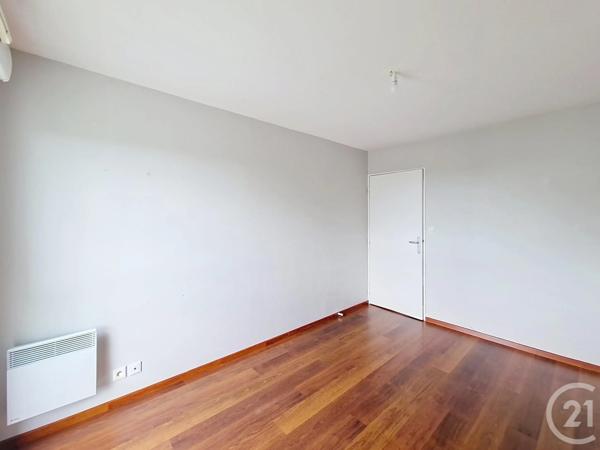 Appartement T3 à vendre  3 pièces - 60 m 2   BETTON  - 35
