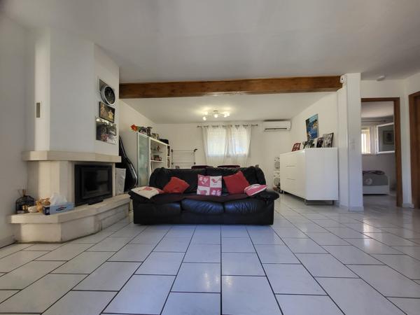 Istres (13800) VILLA 3 PIECES 75M2 PLAIN PIED RENOVEE