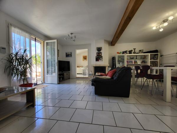 Istres (13800) VILLA 3 PIECES 75M2 PLAIN PIED RENOVEE